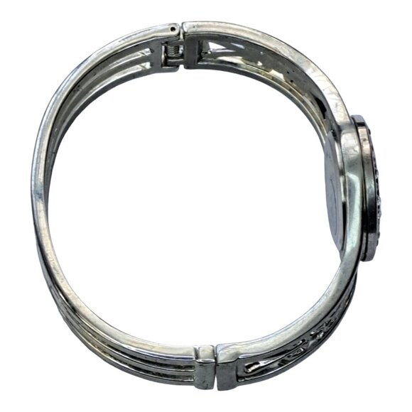 The Avenue Watch Silver Tone Quartz Analog Ladies Clasp Bracelet Rhinestone Read - Picture 8 of 11